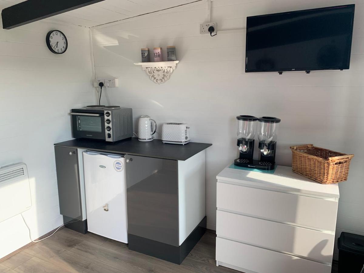 Dolafon Farm Luxury Glamping Cabin With Hot Tub St Asaph Exterior foto